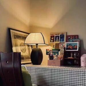 Modern Simple Chinese Style Table Lamp Is Suitable for Living Rooms