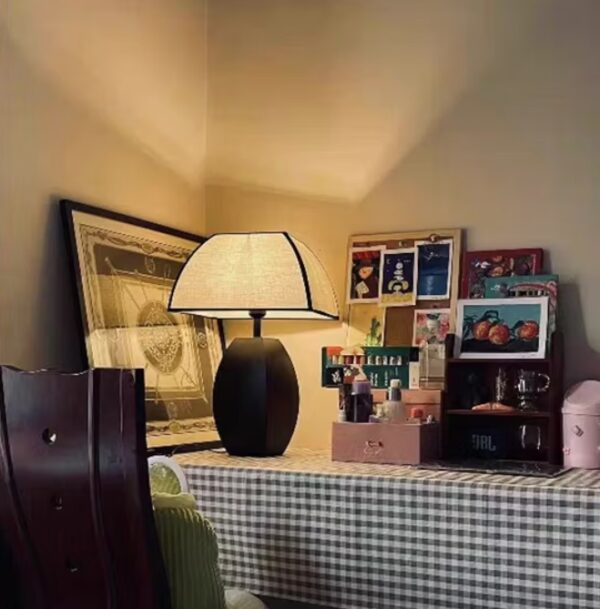Modern Simple Chinese Style Table Lamp Is Suitable for Living Rooms