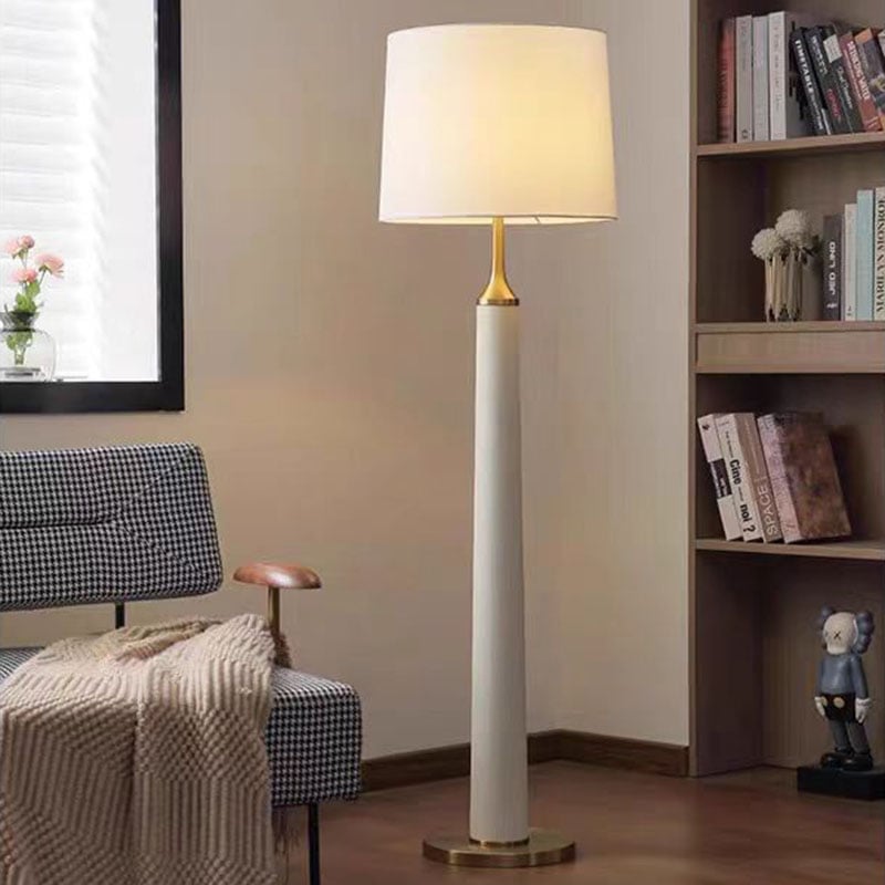 Floor Lamp: Elevate Your Room's Ambiance
