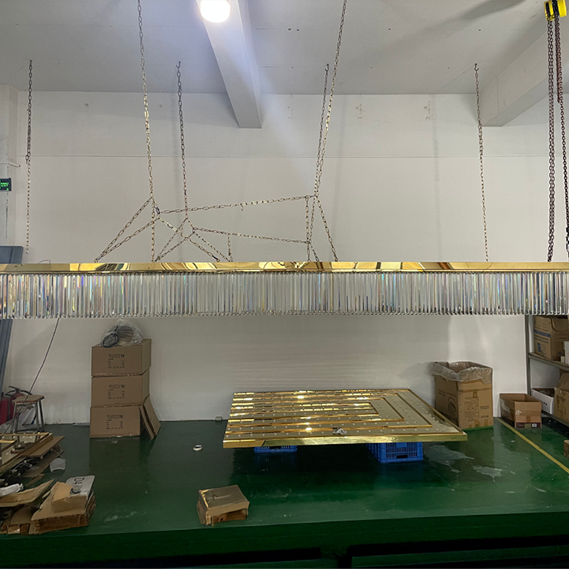 8. Trial Hanging Display